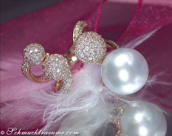 Sensationeller Südseeperle Ring mit Brillanten Pavé Kugeln - Image 6