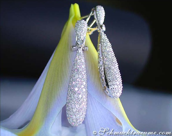 Kegelförmige Diamant-Ohrgehänge aus Weißgold 585