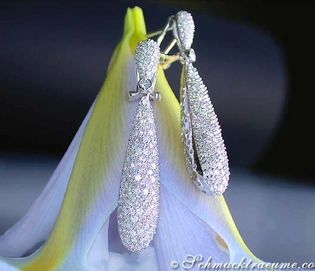 Kegelförmige Diamant-Ohrgehänge aus Weißgold 585