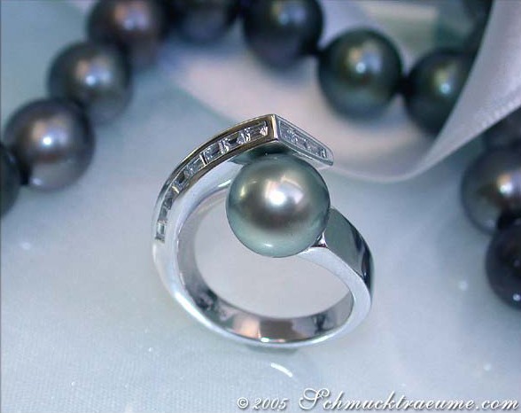 Tahitiperlen-Ring mit Diamanten - Schmucktraeume.com