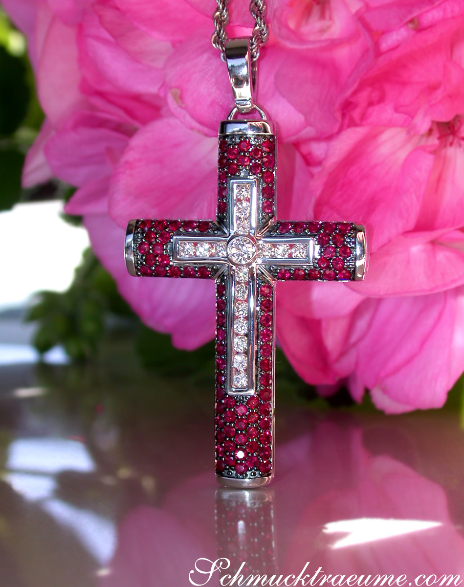 Grandioser Kreuz in Kreuz Anhänger mit Rubinen - Image 5