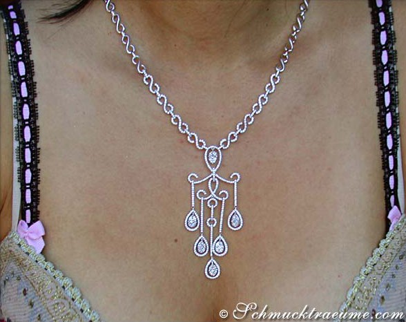 Luxuriöses Diamanten Collier im Illusion Design - Image 4