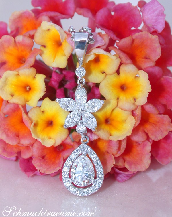 Diamant-Tropfen-Anhänger mit Marquise-Diamanten, 1.030 Karat, TW VS, Weißgold 750