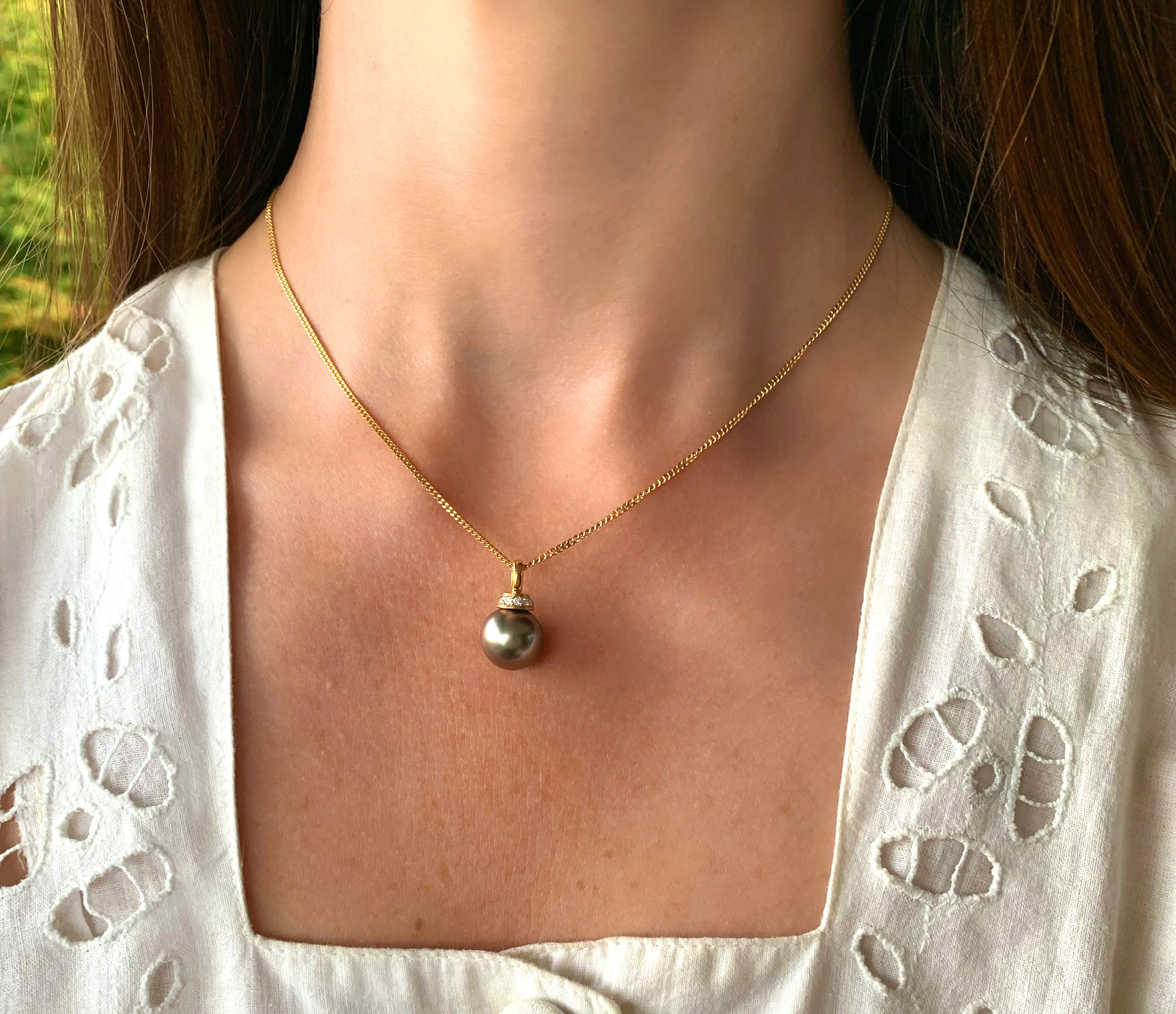 Wundervoller Tahitiperle Anhänger mit Brillanten (mit Kette) - Image 2