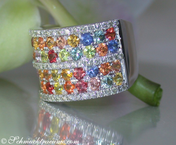 Regenbogen-Saphir-Brillanten-Ring aus Weißgold 585