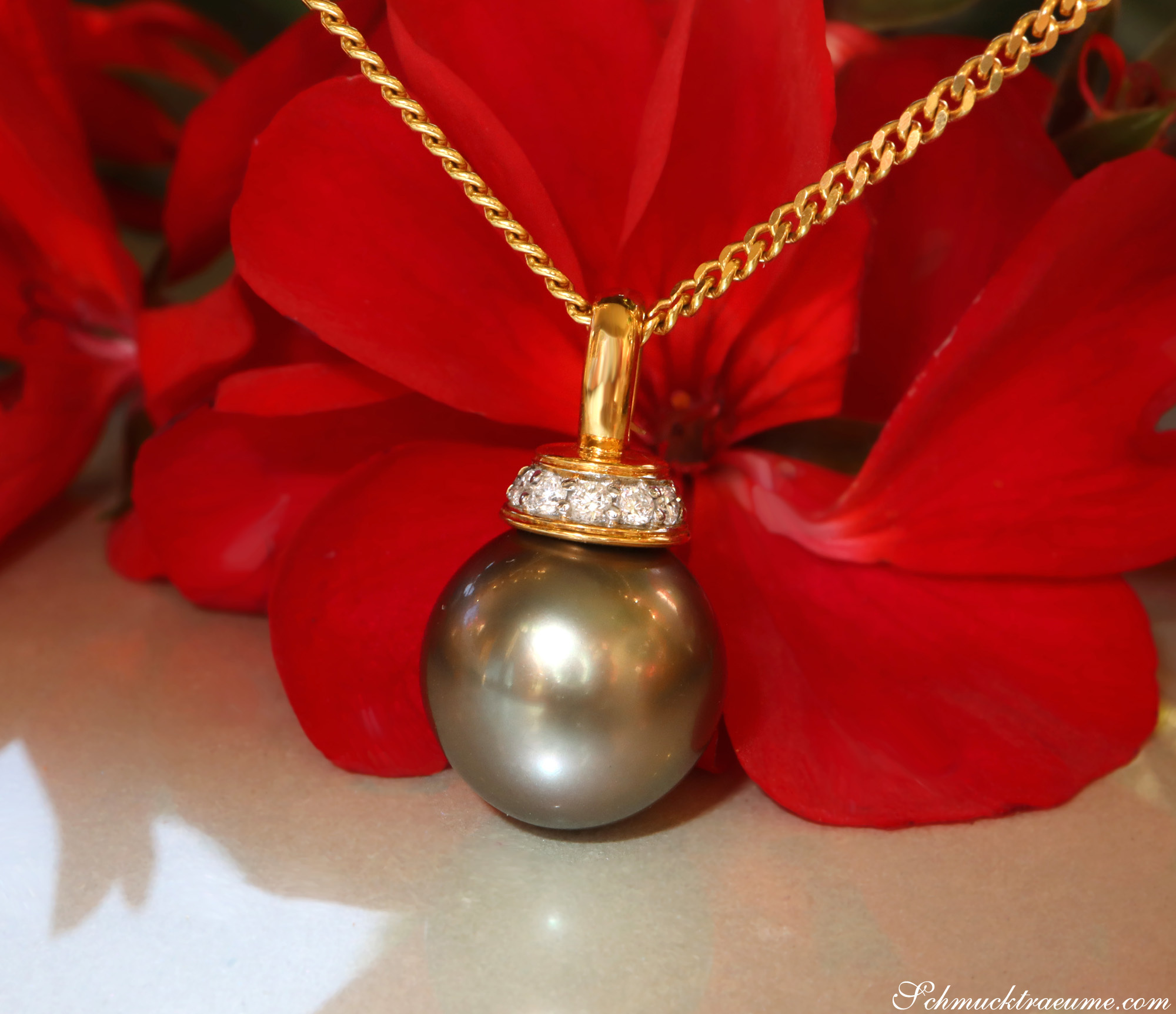 Wundervoller Tahitiperle Anhänger mit Brillanten (mit Kette) - Image 8