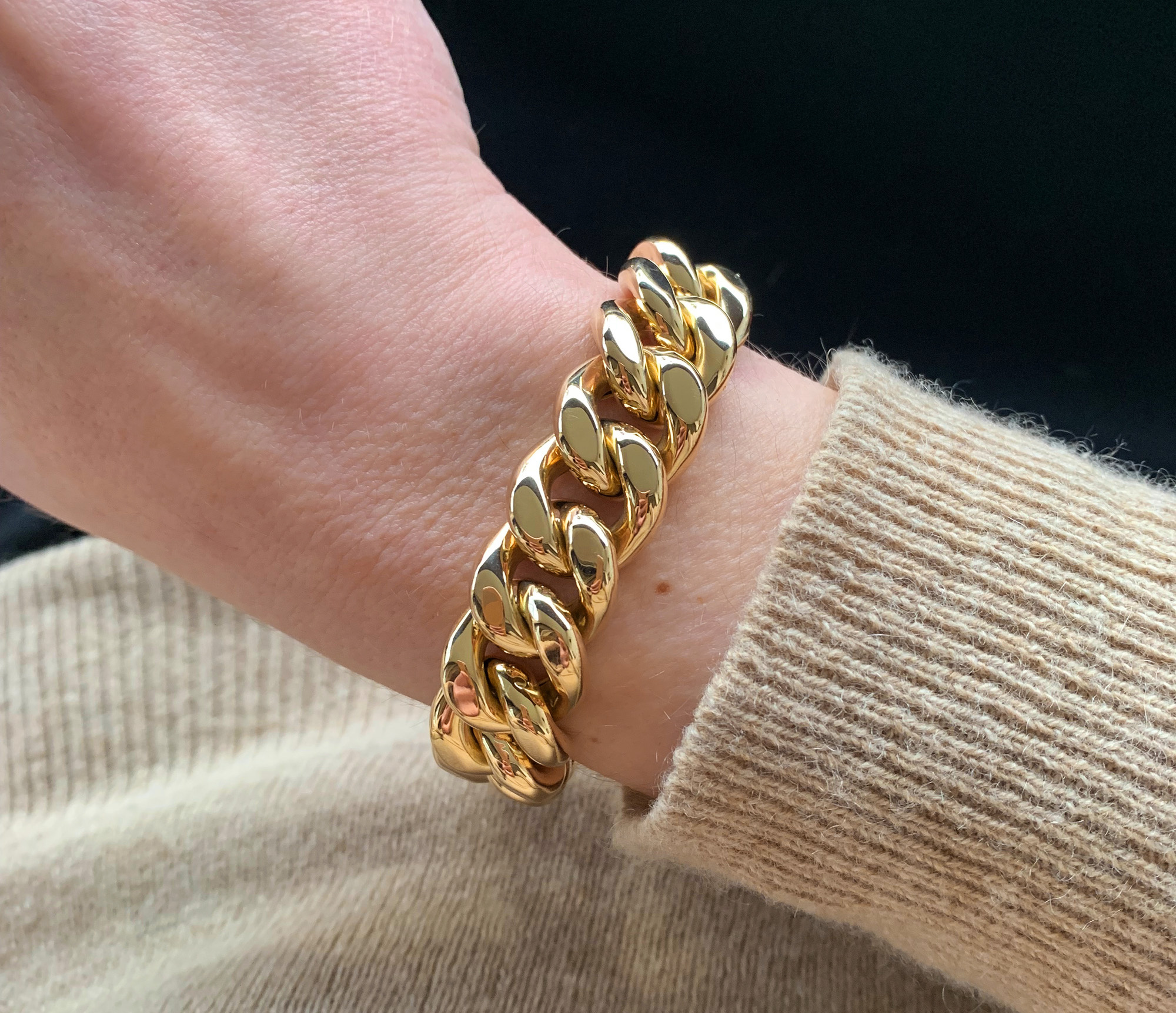 Gelbgold-Panzerarmband mit 585er GG, 60 Gramm, spektakuläres Design