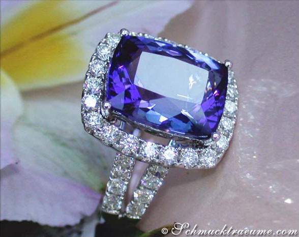 Erstklassiger AAA Tansanit Ring mit Brillanten - Image 4