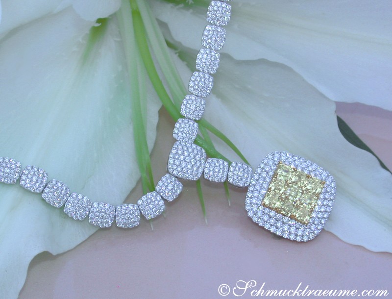 Traumhaftes Collier mit Brillanten und gelben Diamanten, 9.180 Karat, TW, 750 Weiß- & Gelbgold