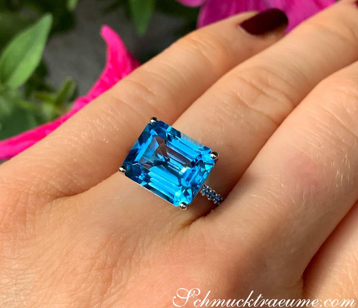 Auffallender Blautopas Ring mit Saphiren - Image 6