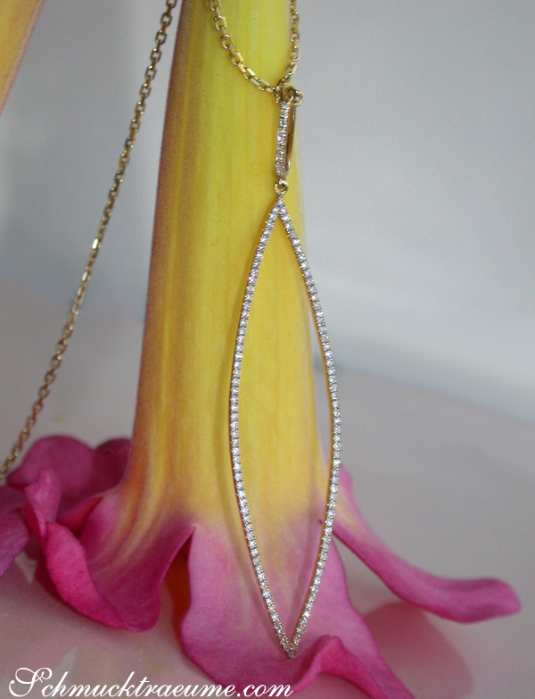 Zarte Diamantanhängerkette in Gelbgold 750, eleganter Anhänger mit 0.350 Karat W SI2 Diamanten