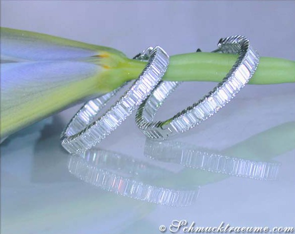 Hochkarätige Baguette Diamanten Creolen (6,03 ct.) in Weißgold 750