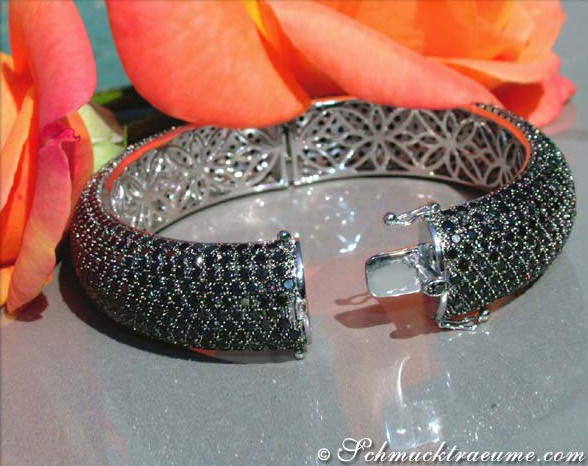 Stattlicher schwarze Diamanten Armreif (23,60 ct.) - Image 2