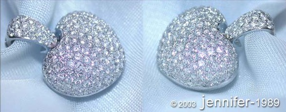 Weißgold Herz-Anhänger mit Brillanten, Detailaufnahme, schimmernd, elegant