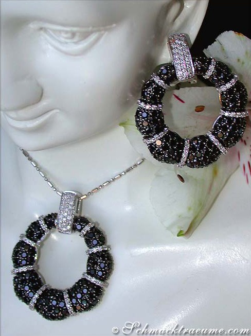 Opulenter Anhänger mit schwarzen Diamanten & Brillanten - Image 4