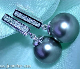 Weißgold 750 Tahitiperlen Ohrstecker mit Diamanten