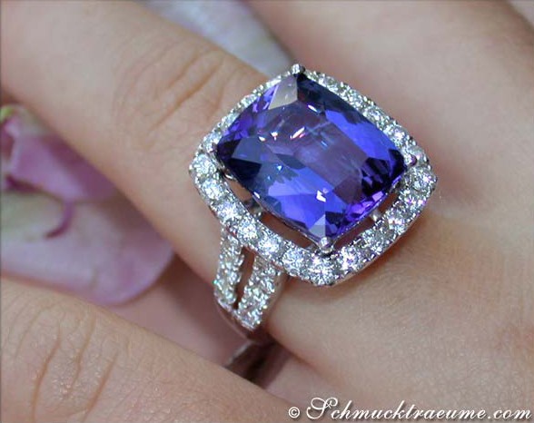 Erstklassiger AAA Tansanit Ring mit Brillanten - Image 7