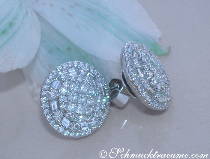 Noble Brillanten Ohrstecker mit Princess & Baguette Diamanten - Image 5