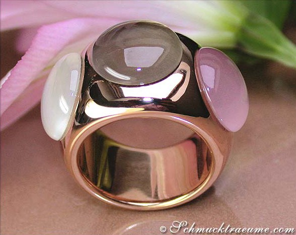 Rosenquarz-Ring mit Rauchquarz und Mondstein, Roségold 750, Detailaufnahme