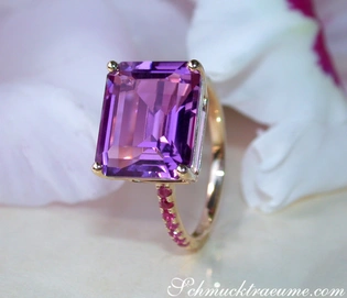 Amethyst-Ring mit Rubinen in Gelbgold 585