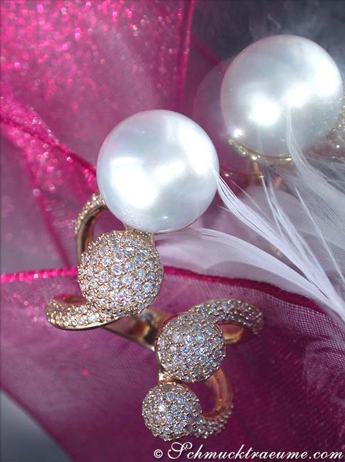Sensationeller Südseeperle Ring mit Brillanten Pavé Kugeln - Image 4