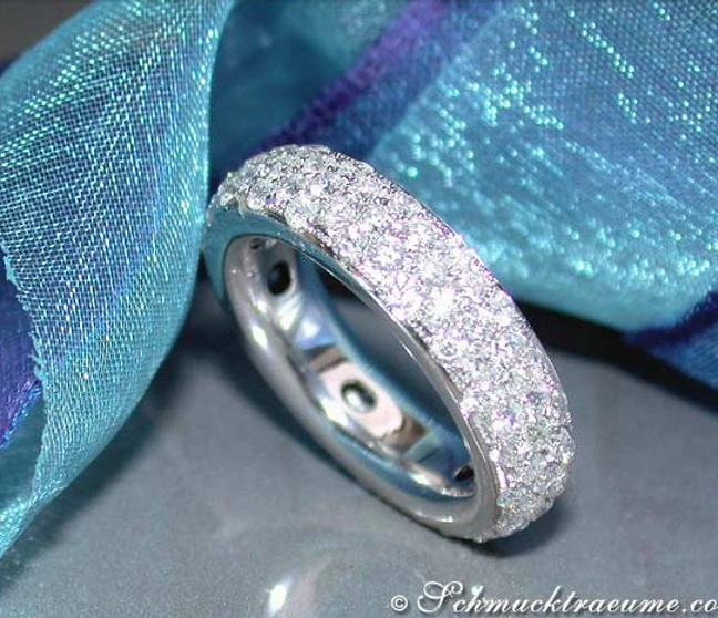 Prächtiger Brillanten Pavé Memory Ring - Image 1 Prächtiger Brillanten Pavé Memory Ring - Image 1