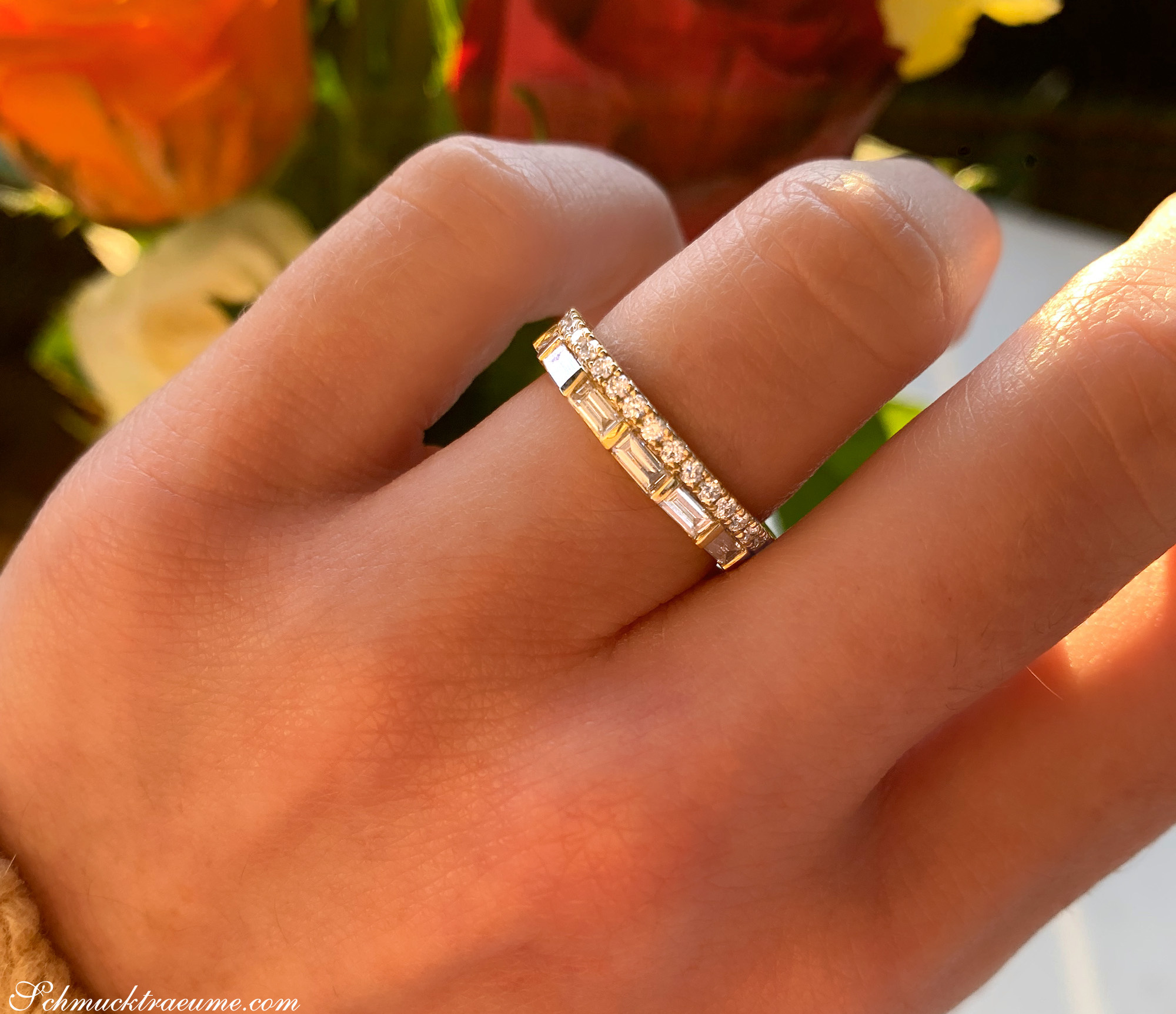 Bildschöner Brillanten Band Ring mit Baguette Diamanten - Image 2