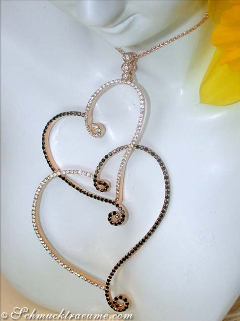Unübersehbarer Herz Anhänger mit schwarzen Diamanten - Image 4