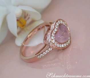 Rosenquarz Herz Ring mit Brillanten in Roségold 750
