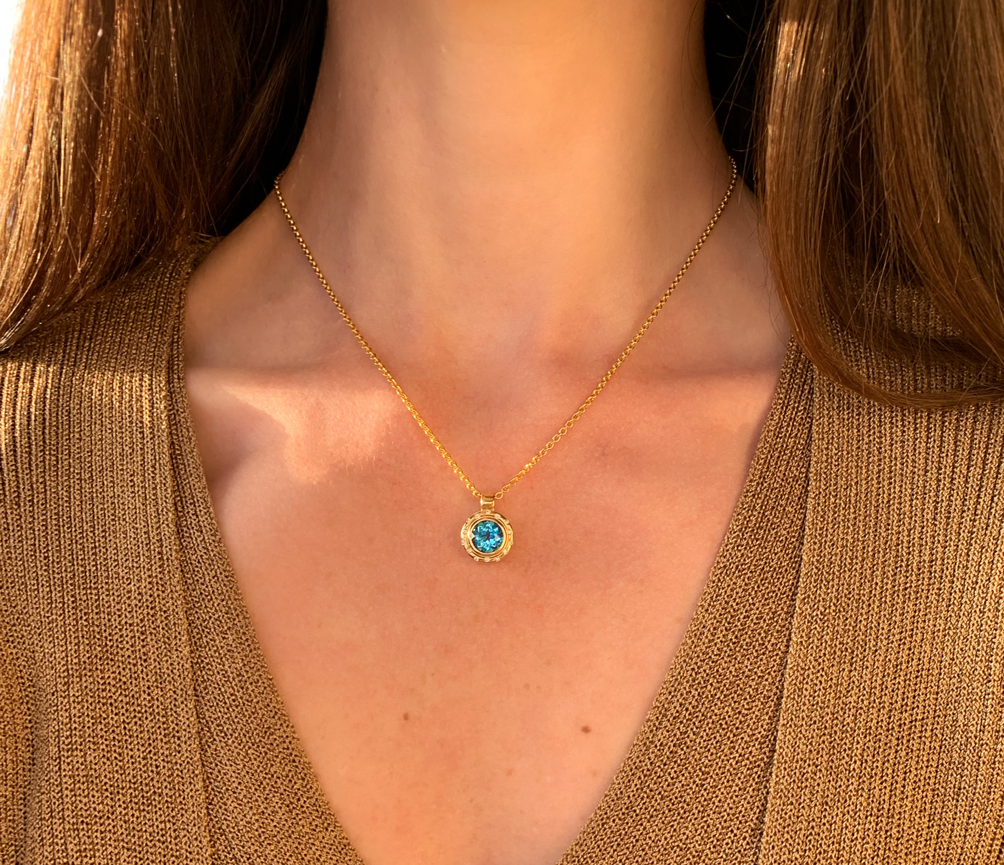 Halskette "Orbit" mit Blautopas und Brillanten - Image 6