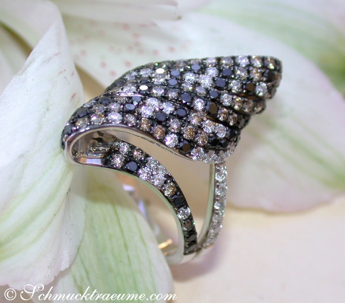 Schwarz-Weiß-Braun Diamant-Ring in Weißgold 585
