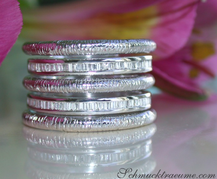 Puristischer Weißgold Ring mit Diamanten - Image 5