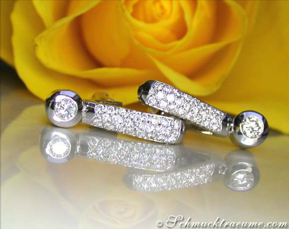 Raffinierte Brillant-Ohrstecker in Weißgold 750, klarer Diamant-Schmuck