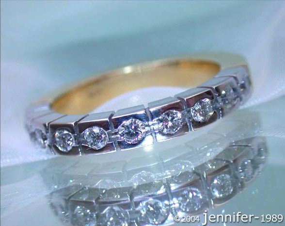 Schwerer Diamanten Memory Ring in Weiß- & Gelbgold 750 mit 0.70 Karat TW VS Diamanten