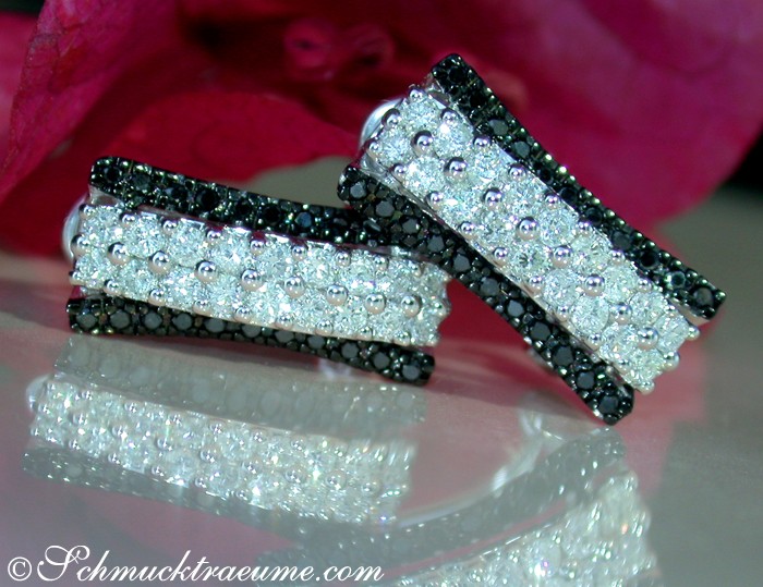 Interessante Ohrstecker mit schwarzen Diamanten - Image 3