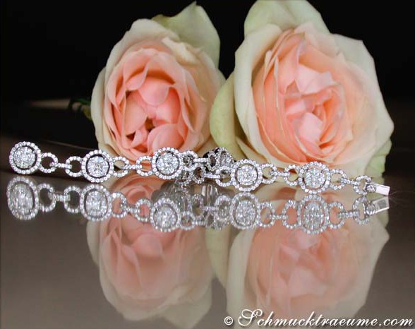 Detaillierte Ansicht von Illusion-Diamant-Armband mit 4.120 Karat, TW SI/VS, Weißgold 750.
