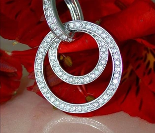 Schwarzer Diamanten-Anhänger mit 3.760 Karat in Weißgold 585