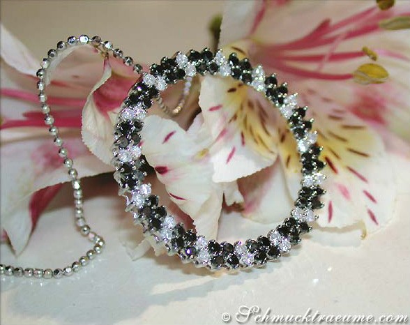 Edler Kreis Anhänger mit schwarzen & weißen Diamanten - Image 2