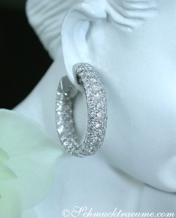 Hochkarätige Brillanten Pavé Creolen (Ø 2,40 cm) - Image 6