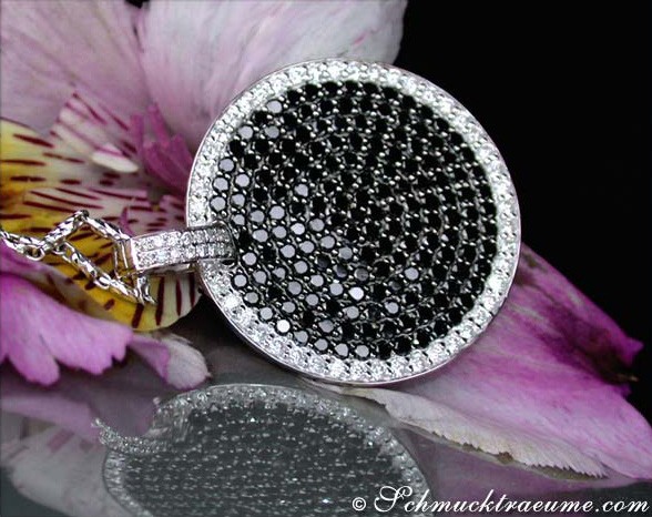 Puristischer Brillanten & schwarze Diamanten Anhänger - Image 2