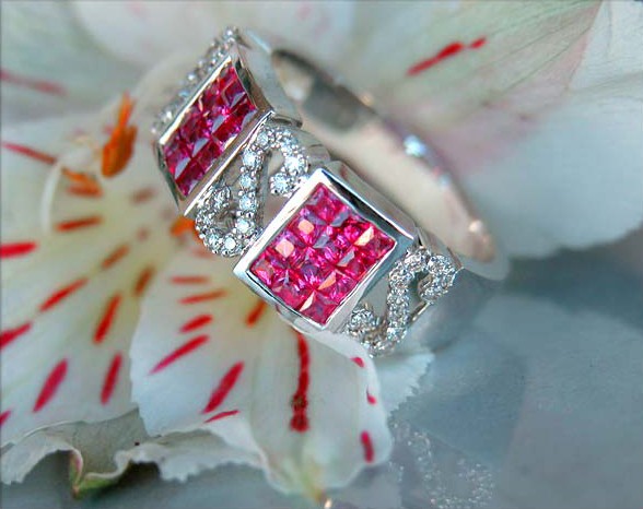 Aparter Rubin Ring mit Brillanten - Image 2