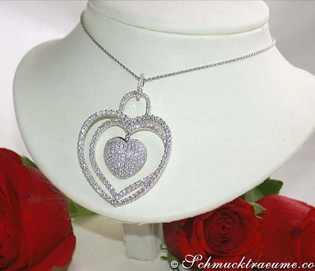 Erstklassiger Brillanten Herz Anhänger: Weißgold 750, 3.830 Karat, TW SI