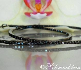 Schwarze Diamant-Creolen aus Weißgold 585, 4,7 cm, auffällig und elegant