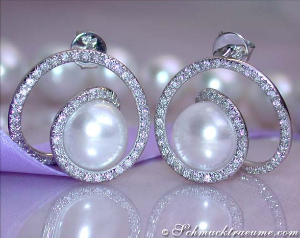 Südseeperlen-Ohrstecker in Weißgold 750 mit 0.750 Karat Brillanten