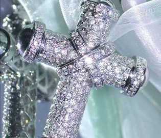 Weißgold 750 Kreuz Anhänger mit 3.500 Karat Brillanten