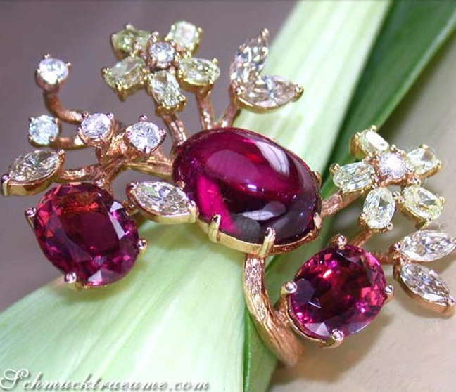 Grandioser Pink Turmalin Ring mit Diamanten im Blütendesign - Image 1 Grandioser Pink Turmalin Ring mit Diamanten im Blütendesign - Image 1