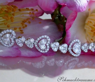 Erstklassiges Diamanten Herz Armband mit 8.95 ct. Weißgold 750
