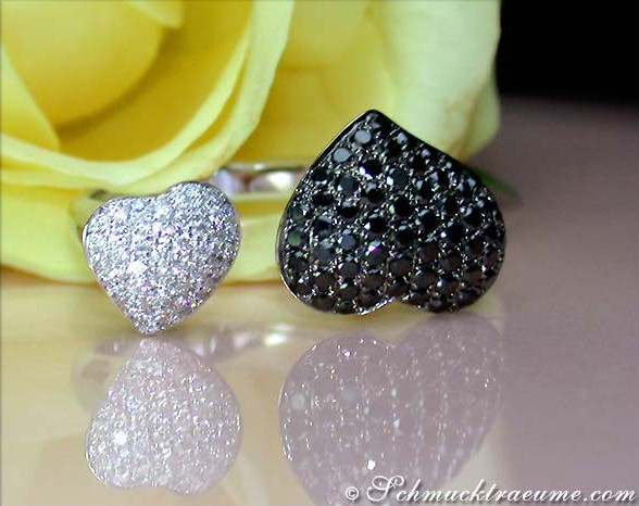 Auffallender Herz Ring mit schwarzen Diamanten - Image 2