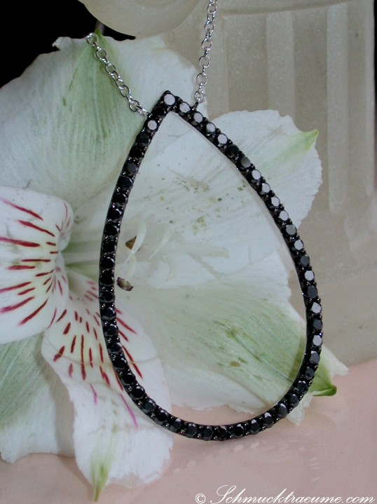 Interessante Halskette mit schwarzen Diamanten im Tropfen-Design - Image 2
