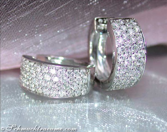 Stattliche Diamanten Halb Creolen in Weißgold 750